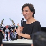 アクエリオンなどのデザインについて語る河森正治さん＝宝塚市武庫川町