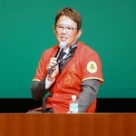 「生き抜くタフさ身に付けて」川西明峰高で創立50周年式典　OBの元プロ野球選手・古田敦也さん講演