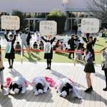 海の環境保全を呼びかけ　漁網をポーチやバッグに　松蔭高生が啓発イベント　西宮