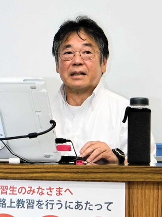 事故当時の状況や美果さんへの思いを語る角谷武美さん＝西宮市深津町