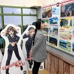 キャンペーンの一環で開かれている展示会＝西宮市甲子園八番町