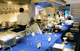 神戸・元町に構えていた「ＮＡＤＡＢＡＮ　ＤＩＮＩＮＧ」（ウオーターマーク提供）