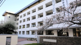 米の中高一貫校と提携を結んだ姫路女学院高＝姫路市豊沢町