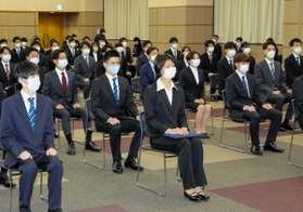 神戸新聞next 姫路 姫路 西播磨地域の企業で入社式 コロナ禍で決意の門出