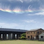 たつの市内で発見された「環水平アーク」とみられる光学現象＝大門寿代さん提供