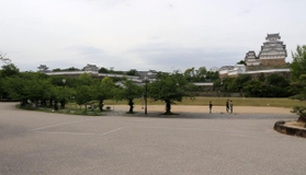 聖火リレーの会場となる姫路城の三の丸広場＝姫路市本町（撮影・地道優樹）