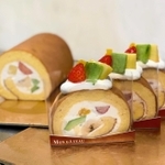 偃路のロールケーキ＝姫路市南町