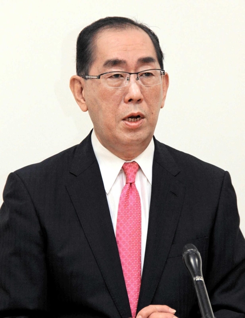 松本剛明氏