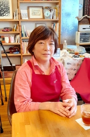 新井良江さん
