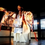 非公開の姫路城「イの渡櫓」で披露された能＝姫路市本町
