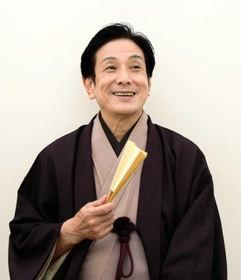 新春恒例の独演会に向け、意気込みを語る桂米團治さん＝神戸市兵庫区、神戸新開地・喜楽館