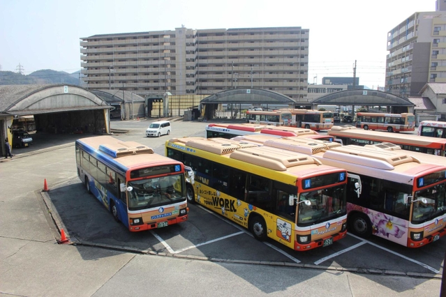 市バス時代から約６０年近い歴史に幕を下ろした車庫＝３月、姫路市日出町２