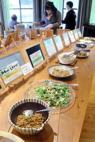 旧幼稚園の園舎を改装した且緩々＝姫路市夢前町山之内