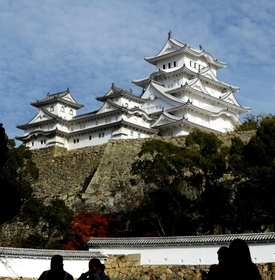 姫路城＝姫路市本町