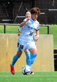 今季全試合に先発出場を続けるＭＦ中野里乃