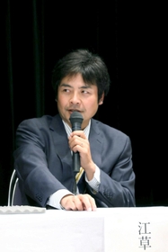 「体罰は指導者のスキル不足で起こる」と話す江草仁貴さん＝姫路市本町