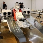 「機動戦士ガンダム」シリーズに登場する戦艦の大型模型も展示された＝イーグレひめじ