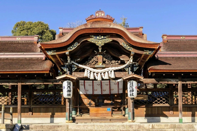千姫ゆかりの地を巡るツアーで訪れるたつの市の賀茂神社（姫路市提供）