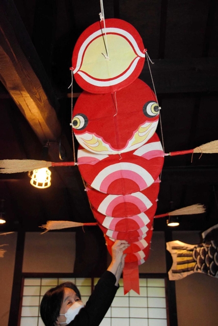 高松市の郷土玩具・連だこのこいのぼり＝姫路市香寺町中仁野