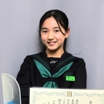 スポーツクライミングの大会で好成績を残す為則星凛さん＝姫路市安田４