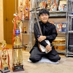 津軽三味線の全国大会で「日本一部門」の１位に輝いた中村卓也さん＝姫路市網干区余子浜