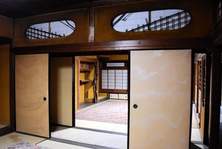 １階の座敷。３月のイベントではここで舞踊や三味線が披露される＝姫路市飾磨区宮