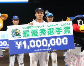 イースタンで４打点と活躍し、ＭＶＰに輝いた加古川市出身の橋本星哉選手（ヤクルト）＝姫路市飯田、ウインク球場（撮影・辰巳直之）