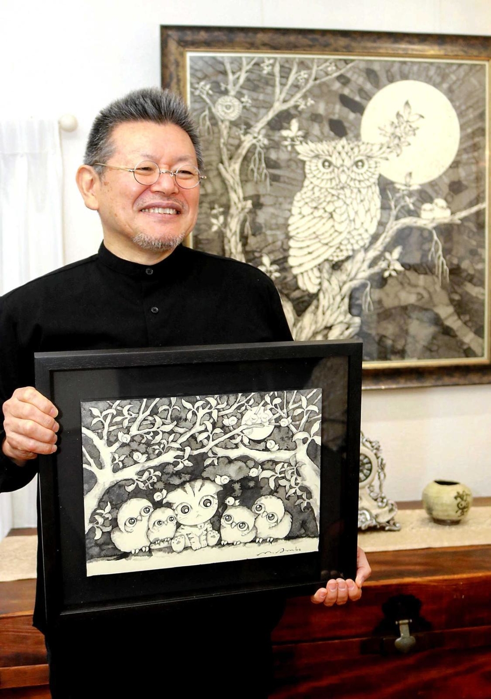 滲み画」の墨絵、国内外で評価 稲美の画家安保さん、山陽百貨店で個展