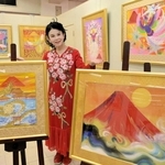 あいはら友子 富士に紅葉実りの大地に母 黄金の穂、実り成功繁栄