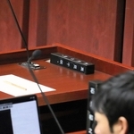 体調不良を訴え、姫路市議会を欠席している高見千咲議員の席＝姫路市役所