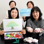 大阪・関西万博のイベントに出演するＮＰＯ法人「ローゼ」のメンバー＝姫路市三左衛門堀東の町