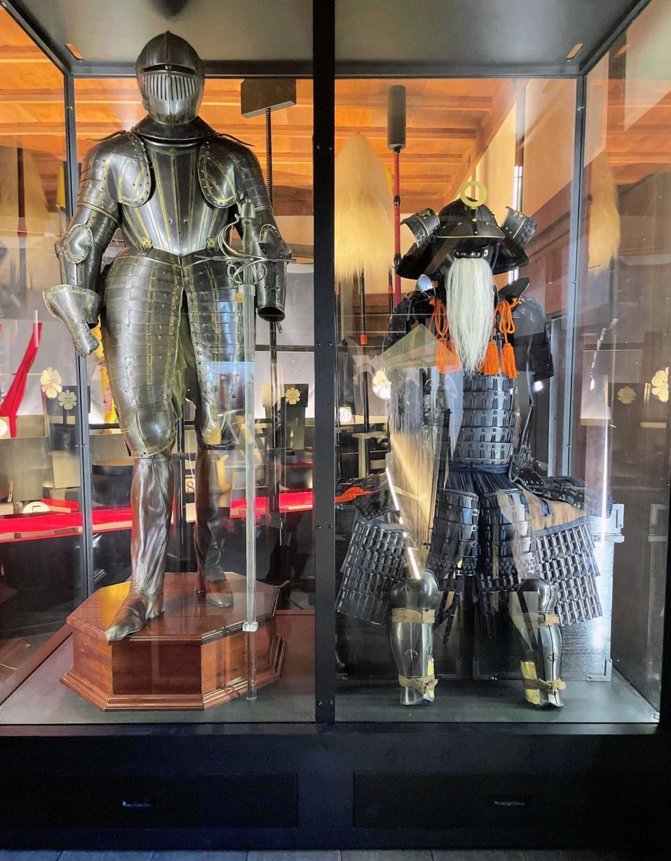 大阪万博マルタパビリオンの目玉が姫路城に 浅からぬ縁で甲冑展が実現