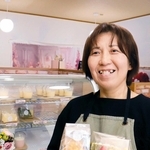 ＜播磨びと＞人と犬に優しい菓子販売　焼き菓子店「シフォンケーキのお店nico」経営・阿達真弓さん(54)