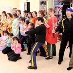 練習に取り組むメンバー＝ケイミュージックストリート