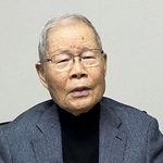 「バンカル」の歴史などを語る中元孝迪さん＝姫路市豊沢町