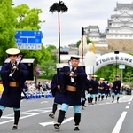 時代考証に基づいて再現された「姫路大名行列」＝姫路市本町（撮影・中西幸大）