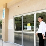 今年３月からエアコンが設置された休憩所＝姫路市立動物園