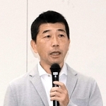 姫カツの指導者研修会の講師を務めた中垣征一郎さん＝姫路市役所