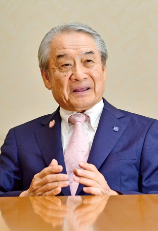 グローリーの三和元純会長＝姫路市下手野１（撮影・中西幸大）
