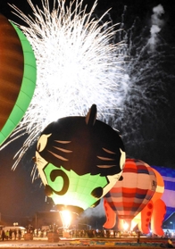 神戸新聞next 北播 気球搭乗や花火も 加西 ハッピーバルーンクリスマス