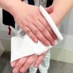 ポイント（４）水分を紙やタオルに吸収させる