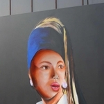 右から見てもこちらを向いているように＝加東市下滝野