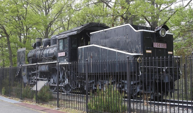 ＳＬの後方部。往事のデザインが目を引く＝加東市下滝野