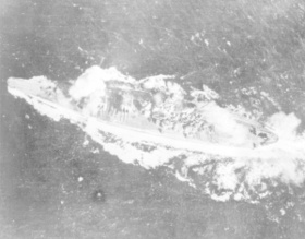 レイテ沖海戦で攻撃を受ける戦艦大和。正さんはこの空襲下にいた＝１９４４年１０月２５日（ＡＰ＝共同）