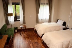 改装したエーデルささゆりの洋室＝多可町八千代区中野間