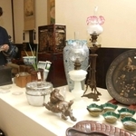 「和骨董の美」をテーマにした品々が並ぶ＝加西市三口町