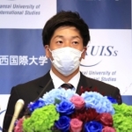巨人から１位指名を受け、喜びを語る関西国際大の翁田大勢＝１１日午後、三木市志染町青山１（撮影・吉田敦史）