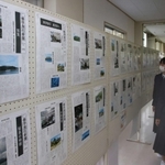 ９年生が修学旅行で取り組んだ平和学習は新聞スタイルでも発表された＝加東市岩屋