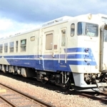 デビュー日が決まり、記念行事が開かれる北条鉄道の「キハ４０形」＝２０２１年１２月、加西市北条町北条