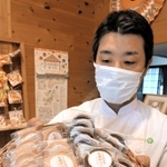 小麦や卵を使わず、山田錦の米粉で焼き上げたクッキー＝多可町中区天田